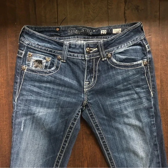 Rare black rose lace miss me jeans 🖤 - Picture 2 of 6